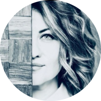 Основатель салона «Паркет-дизайн» - Аида Тумасьян